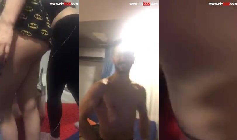 Yine bir öğrenci evinde sikiş partisi kızlar üniversiteye okumaya değil vurdurmaya gelmişler İfşa Videoları