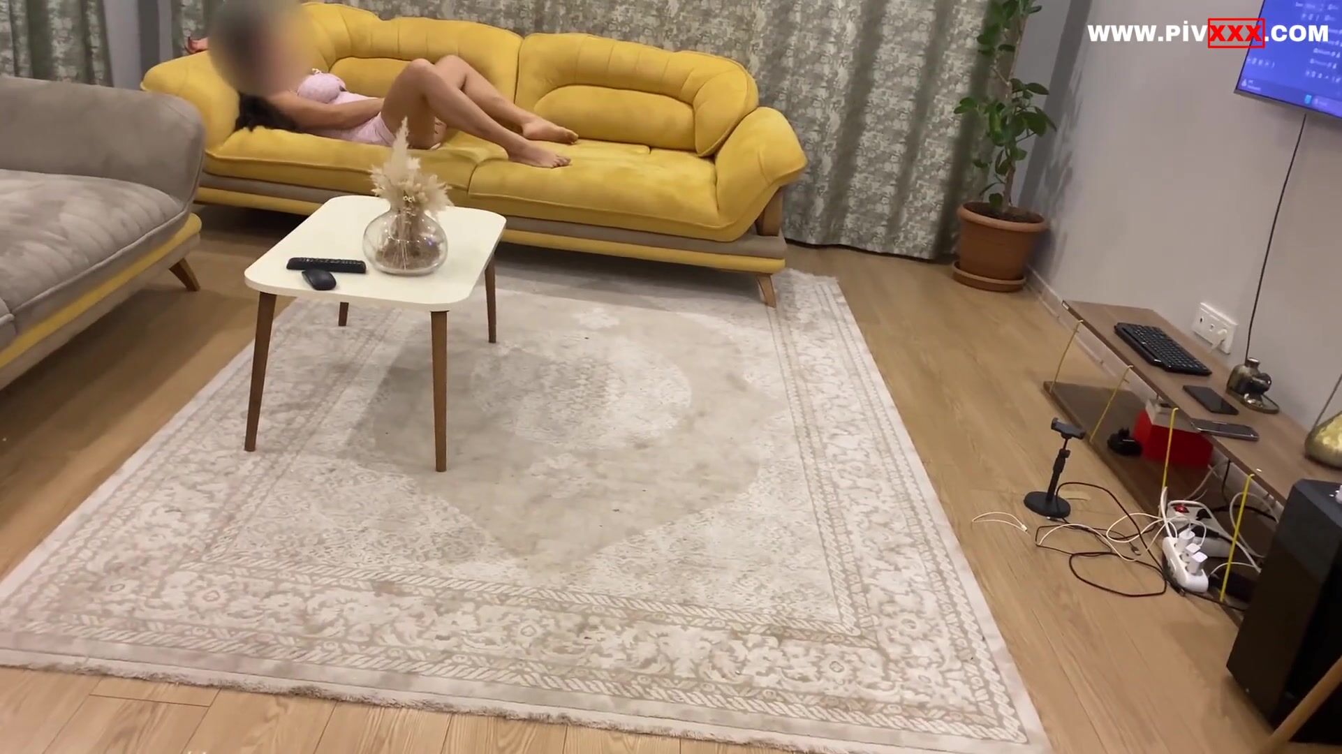 Secretly fucked ali uncle İfşa Videoları