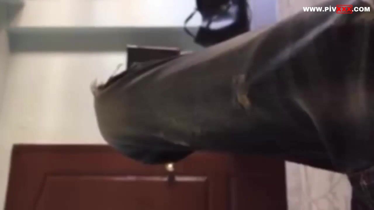 20lik burçin sevgilisi aybarsa sakso çekip doggy pozisyonunda sikişiyor İfşa Videoları