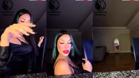 Tango Serenay Okay Mavi Saçlı Hatun Siyah Gecelikle Kalçalarını Okşuyor