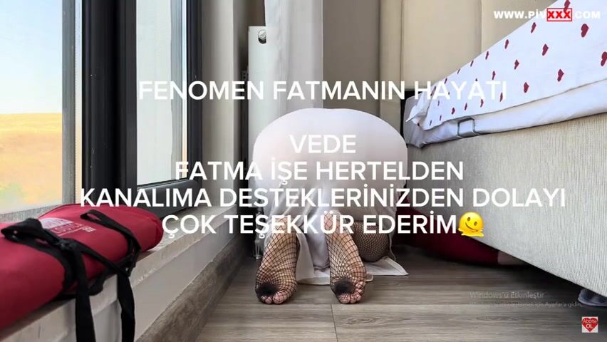 Fatma i̇le her telden domala domala evin bütün köşesini temizliyor İfşa Videoları