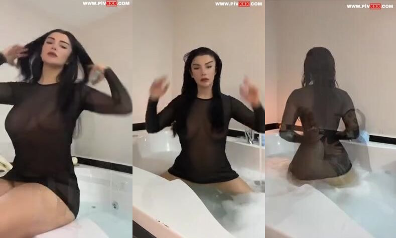 Berfe ece talin küvette ıslak transparan elbisesiyle azgın pozlar veriyor İfşa Videoları