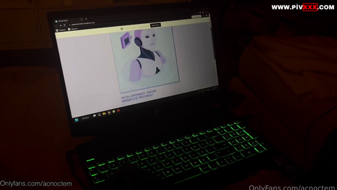 Sevgilim kendisine internette gördüğü sex robotunu alıyor