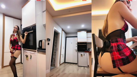 eylül deniz tango seksi okul kızı kostümüyle götünü açıp dans ediyor