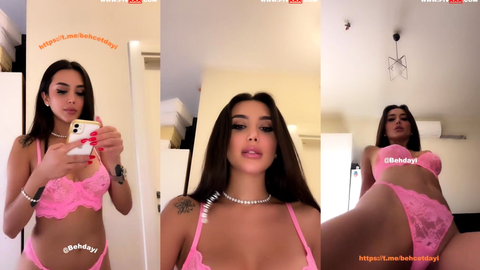 ada kumsal canlıda pembe tanga giyip amını açıyor