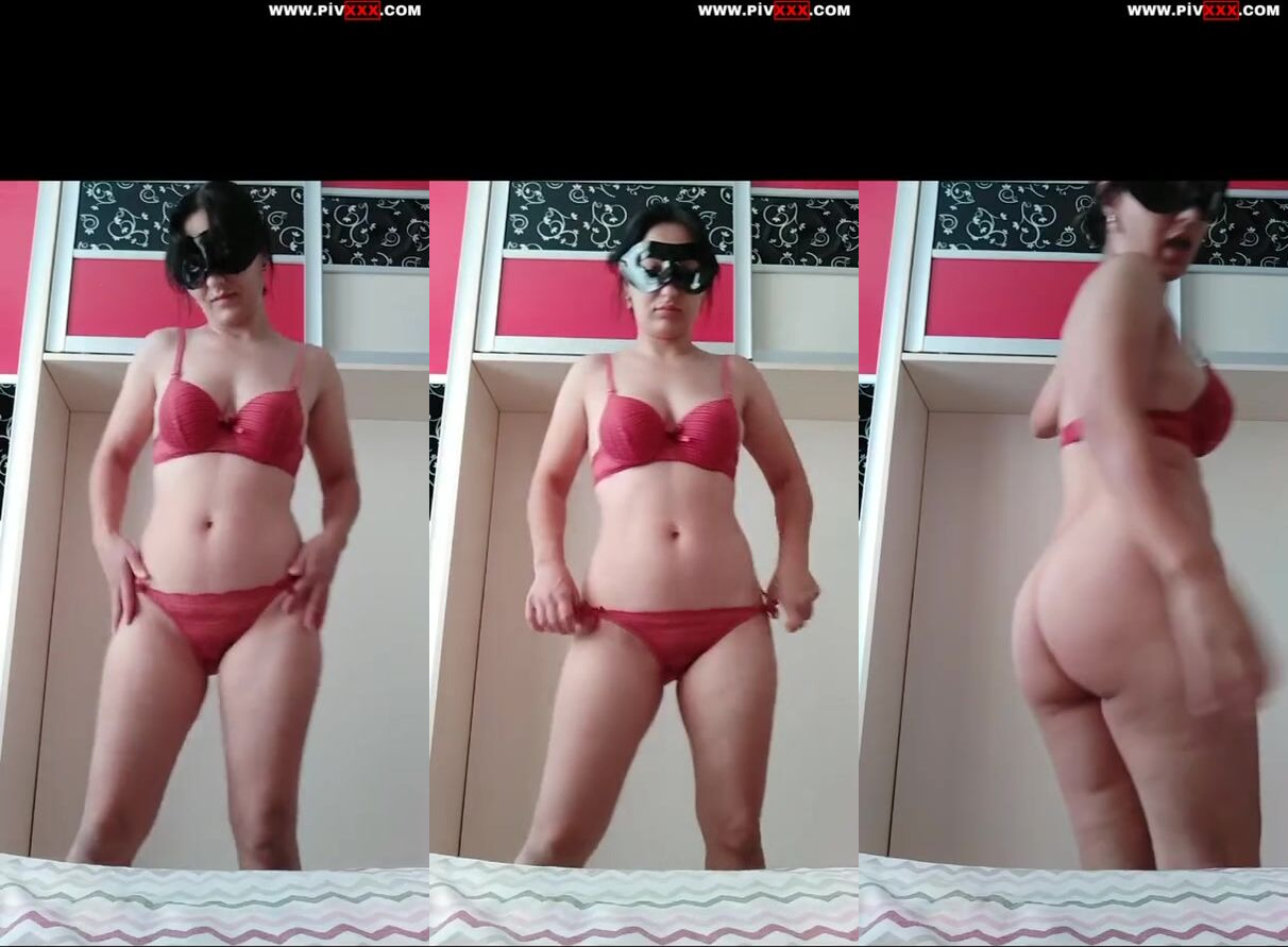 Türbanlı ece webcamde götünü açıp amını gösteriyor İfşa Videoları