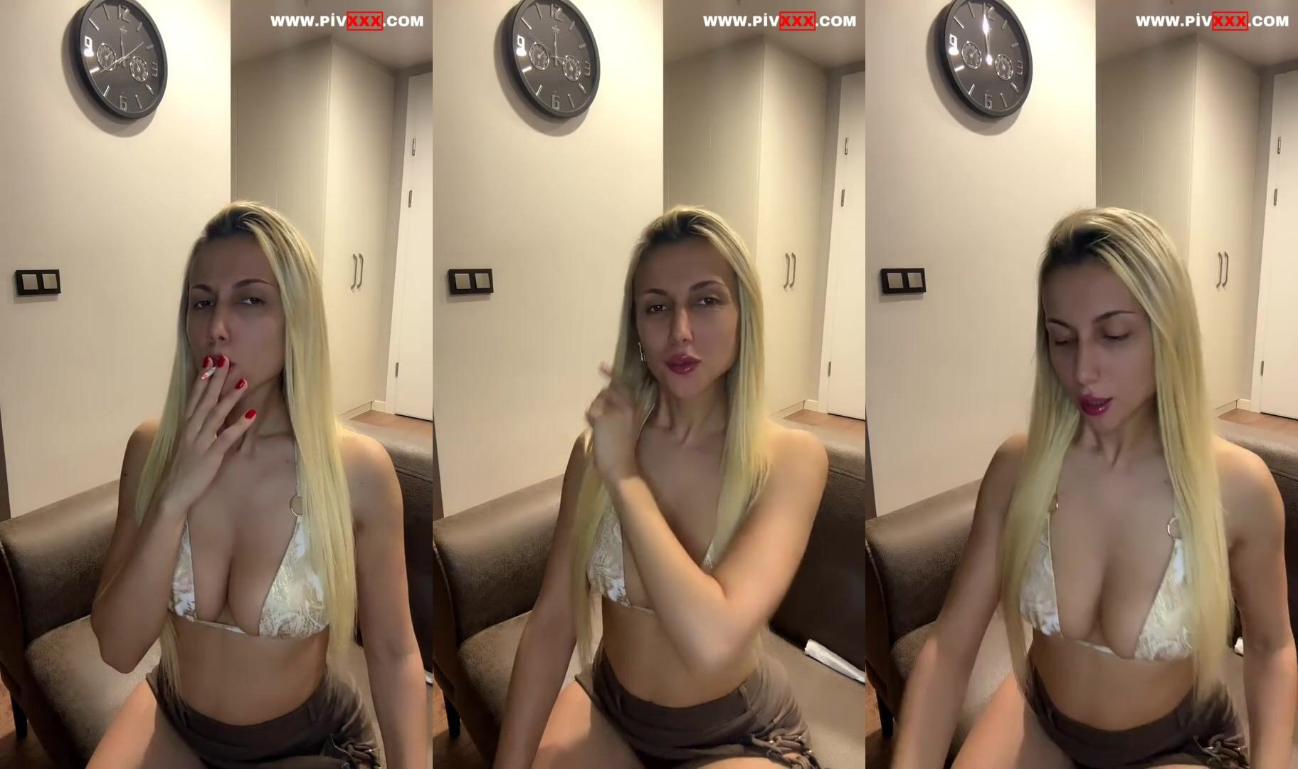 Tango simay sigara içip memelerini açıyor İfşa Videoları