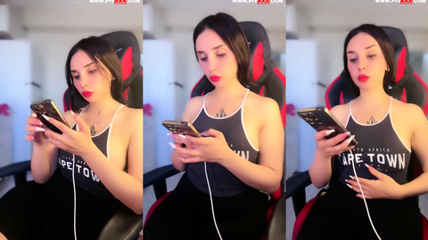 rahibe tango telefonla oynayıp boynunu okşuyor