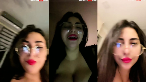 vera tangoda memelerini sıkıp okşuyor