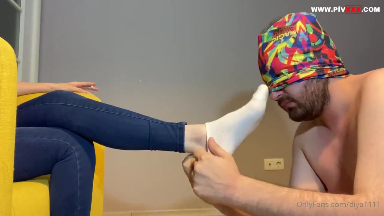 Ayaklarımı narince öp İfşa Videoları