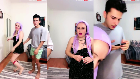 meltem tango mor türbanla memelerini açıp dildo emiyor