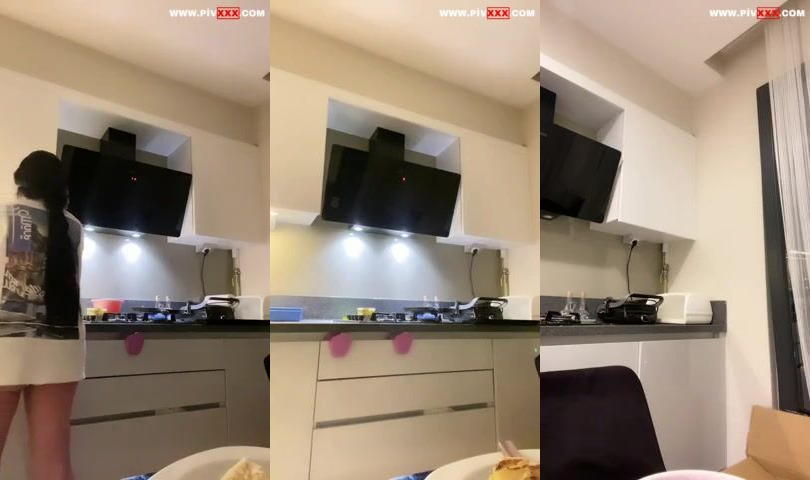 Zemheri tango mutfakta tost pişirip kıçını sergiliyor İfşa Videoları