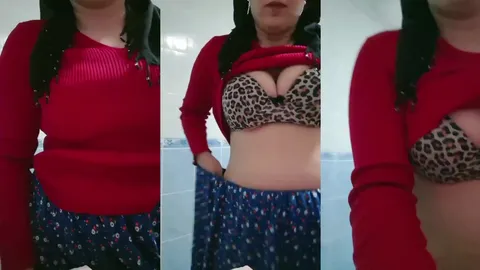 Türbanlı hatun ailesinden gizli banyoda yayın açıyor