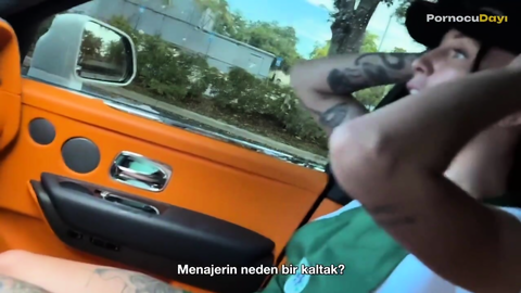 Üvey Kız Kardeşimi Starbucks'tan Alıyorum ｜ Mükemmel Göğüsler ｜ Dövmeler ｜ Indica Marie & Teddy Tarantino