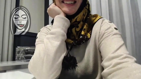 Türbanlı Fena Yayıncı