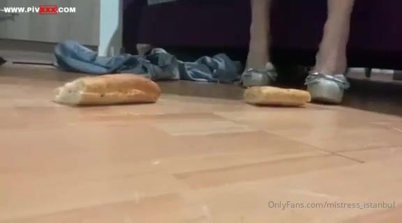 Ekmek eziyorum İfşa Videoları