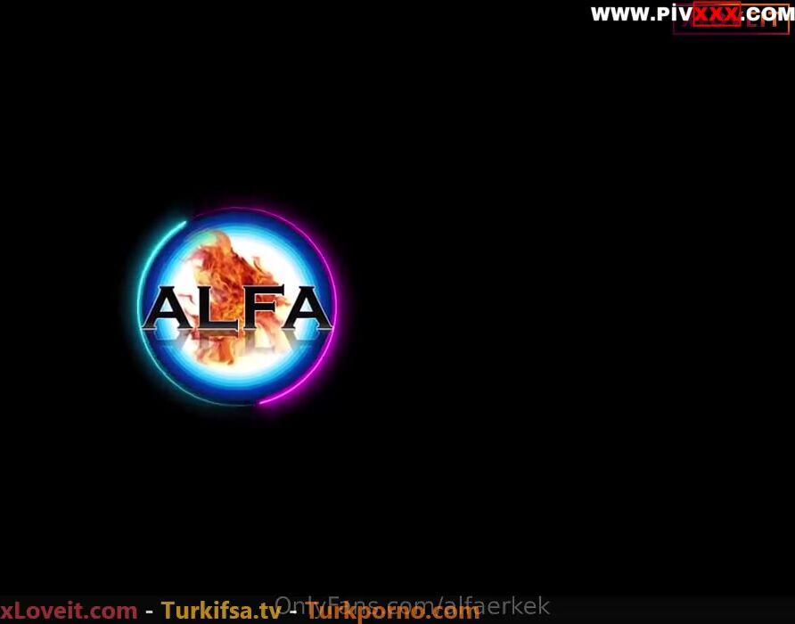 Türk sikiş filmi alfa erkek ağına düşürdümü acımıyor İfşa Videoları