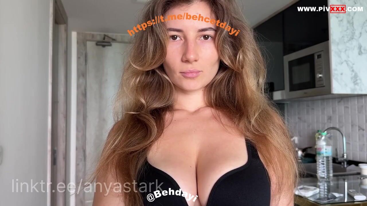 Anya stark 11 İfşa Videoları